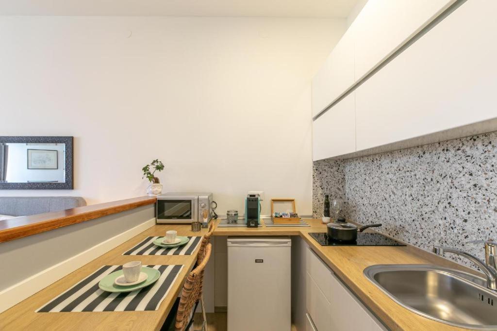 Polai Boutique Apartments With Free Parking Esterno foto
