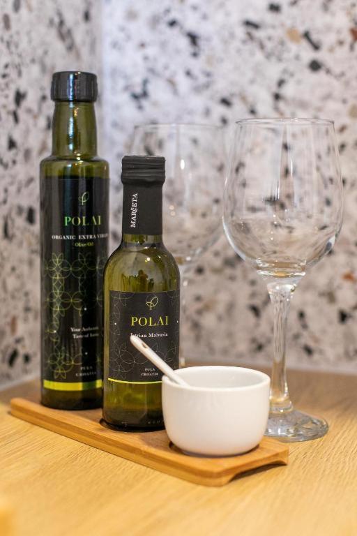 Polai Boutique Apartments With Free Parking Esterno foto