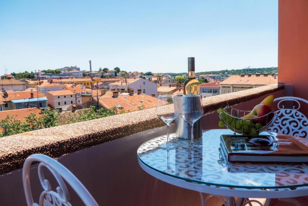 Polai Boutique Apartments With Free Parking Esterno foto