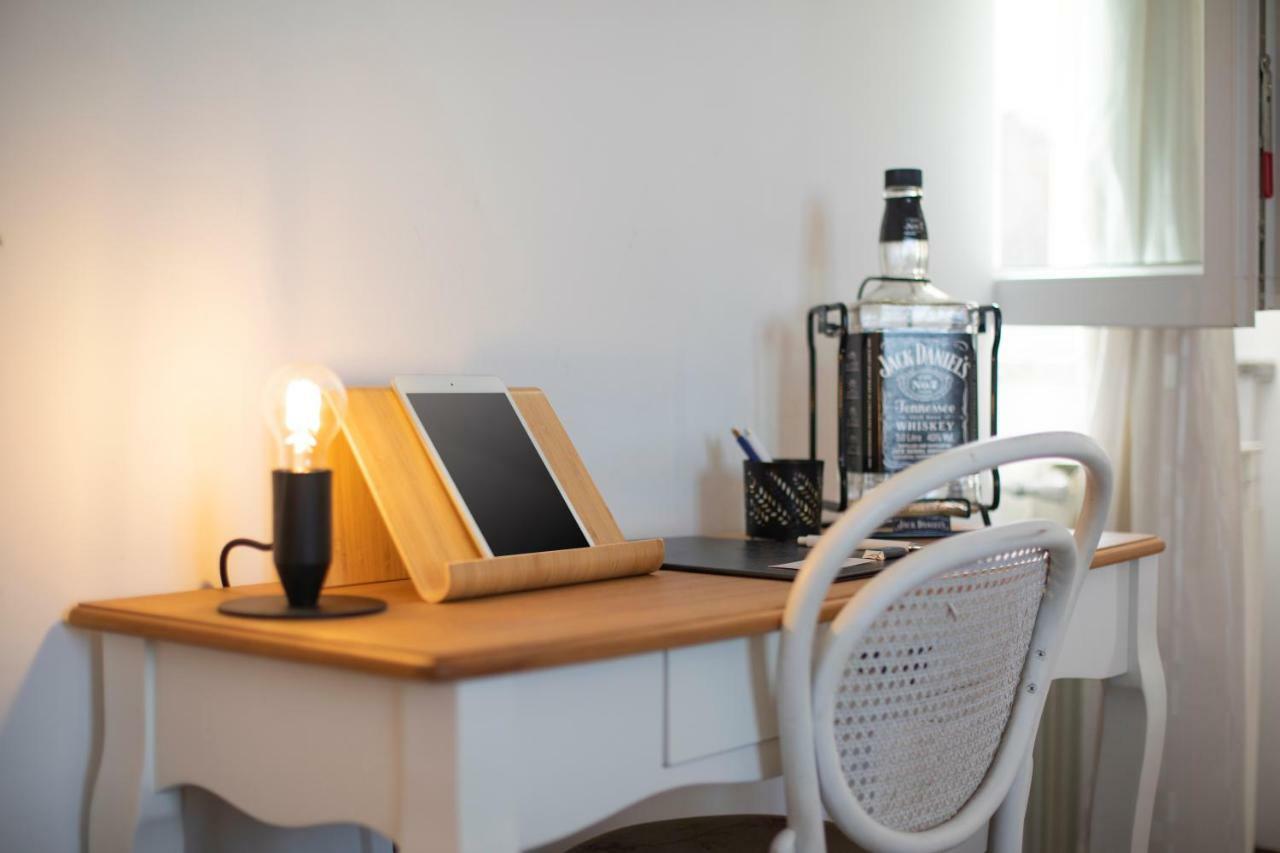 Polai Boutique Apartments With Free Parking Esterno foto
